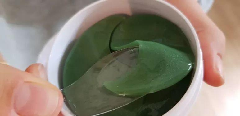 有了这罐眼膜,连蹦七天迪都不担心有黑眼圈! 有了这罐眼膜,连蹦七天迪都不担心有黑眼圈!