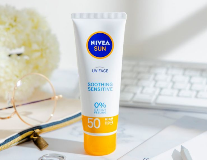 防晒哪款好「妮维雅全护清爽防晒隔离乳高效抗油光SPF50」  防晒哪款好 第2张