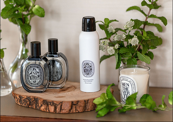 DIPTYQUE推出香水延伸系列新品「青蕨沐浴慕斯」