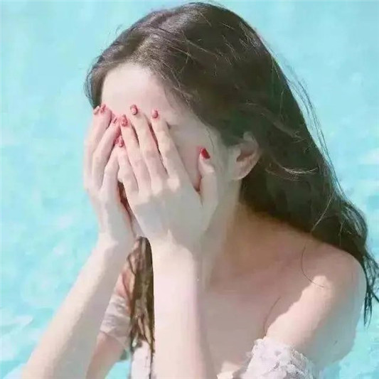 发际线后移、脱发太严重？这些小方法，让你不做秃头女孩  头发 第5张