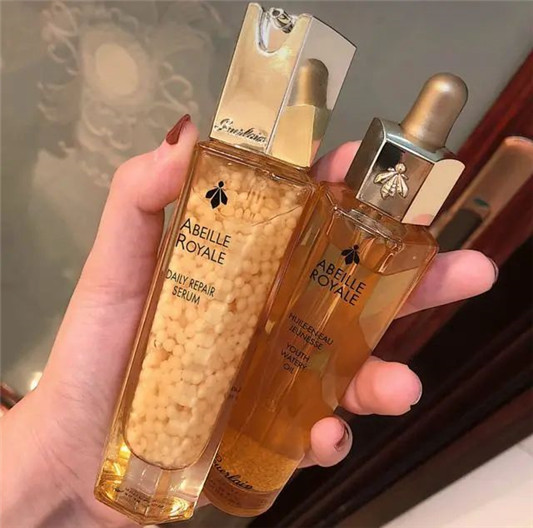 说一说那些风吹很大的精华液｜因人而异！来看看哪个牌子的最好用