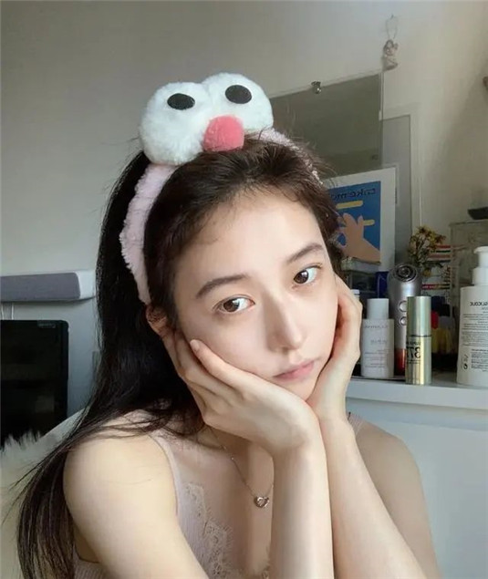 春季护肤小诀窍，告别长痘、起皮、过敏，做冻龄般的女人  皮肤 肌肤 春季 第8张