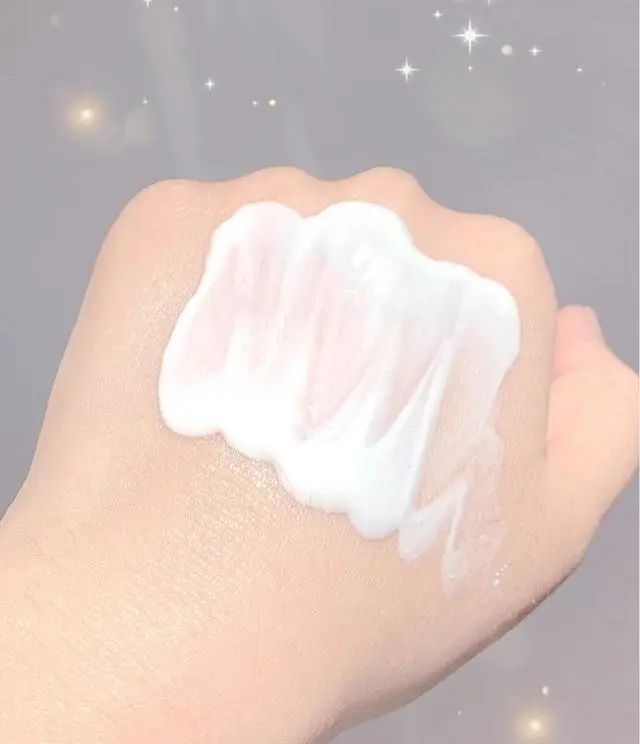 变美的关键在于防嗮，牢记这四个防晒误区，不然肌肤依然会被晒黑  防晒 紫外线 口罩 第3张