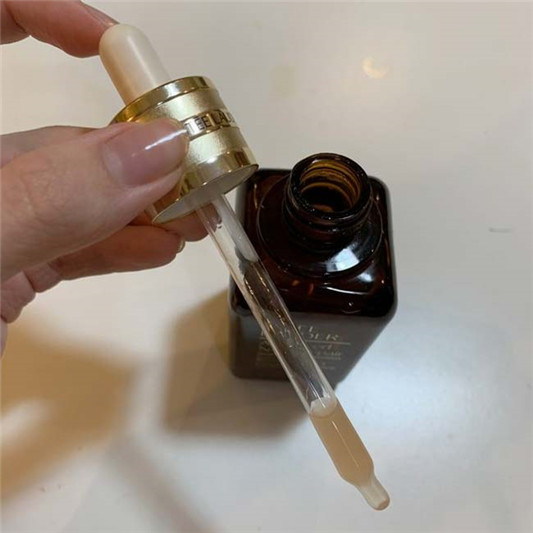 雅诗兰黛小棕瓶与碧欧泉滋润亮肌绿瓶精华使用心得