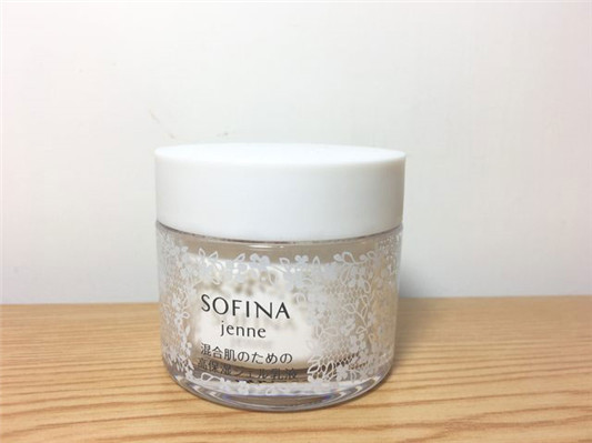 Sofina苏菲娜透美颜饱水控油双效水凝乳液使用心得