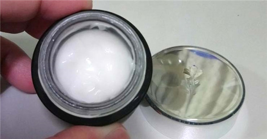 LANCOME兰蔻小黑瓶精华发光眼霜使用心得  眼霜 兰蔻 第2张