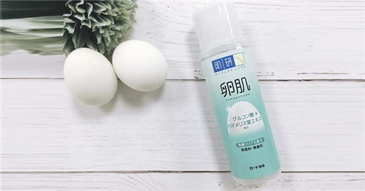 肌研卵肌温和去角质化妆水使用心得