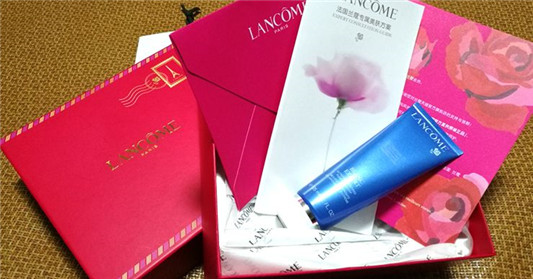 LANCOME兰蔻净透洁面泡沫洗面奶使用心得，一管洁净杂质与暗沉让肌肤新鲜如初！