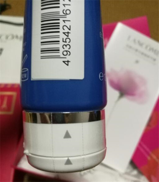 LANCOME兰蔻净透洁面泡沫洗面奶使用心得，一管洁净杂质与暗沉让肌肤新鲜如初！  如初 杂质 第3张
