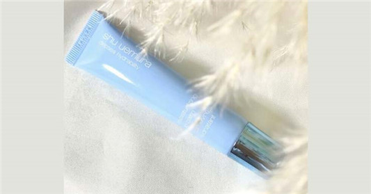 植村秀深海水能量保湿护唇精华使用心得分享 秋风起照顾好自己