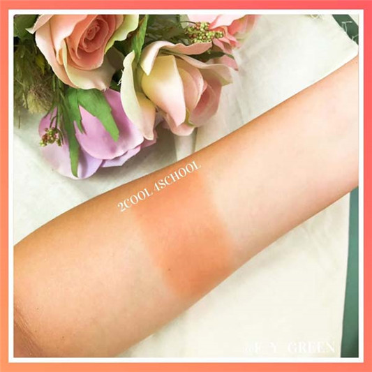 COLOURPOP WHATEVER眼影盘与同系列腮红霜试色分享 彩妆 腮红 眼影 第3张 COLOURPOP WHATEVER眼影盘与同系列腮红霜试色分享 彩妆 腮红 眼影 第3张