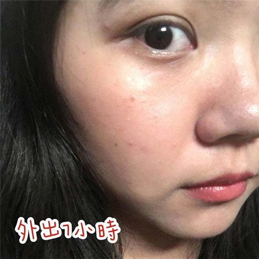 兰芝气垫13号会很白吗,兰芝小白光气垫BB实测试色分享 彩妆 气垫 兰芝 第4张 兰芝气垫13号会很白吗,兰芝小白光气垫BB实测试色分享 彩妆 气垫 兰芝 第4张