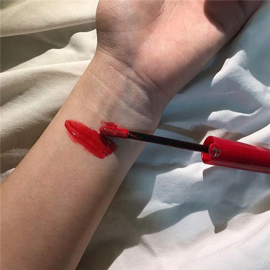 一哥李佳琦推荐的5款阿玛尼唇釉必入色号 彩妆 一哥 阿玛尼 第3张 一哥李佳琦推荐的5款阿玛尼唇釉必入色号 彩妆 一哥 阿玛尼 第3张