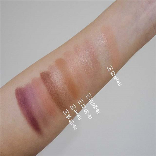 innisfree绿色圣诞我的彩妆盘**版试色分享 彩妆 圣诞 第2张 innisfree绿色圣诞我的彩妆盘**版试色分享 彩妆 圣诞 第2张