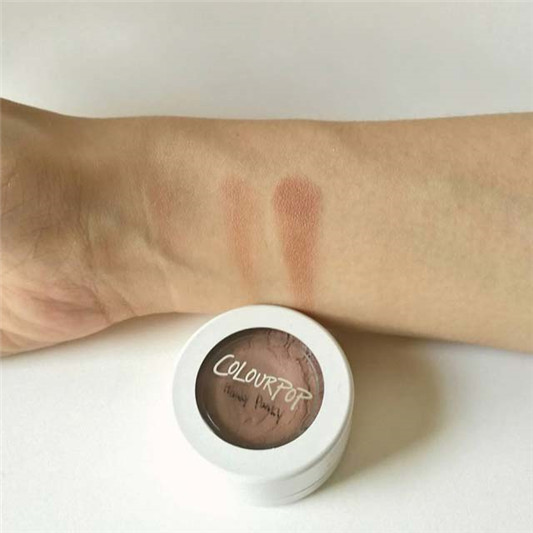 Colourpop土豆泥单色眼影#Hanky Panky试色 基本必备打底色 彩妆 底色 单色 第3张 Colourpop土豆泥单色眼影#Hanky Panky试色 基本必备打底色 彩妆 底色 单色 第3张