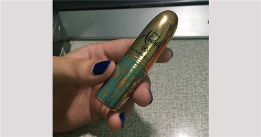 MAC阿拉丁联名唇膏whole new world试色分享