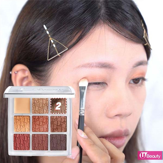DIOR BACKSTAGE 9格眼影盘开箱!一盒眼影打造约会、上班3种妆容 彩妆 眼影 开箱 妆容 第3张 DIOR BACKSTAGE 9格眼影盘开箱!一盒眼影打造约会、上班3种妆容 彩妆 眼影 开箱 妆容 第3张