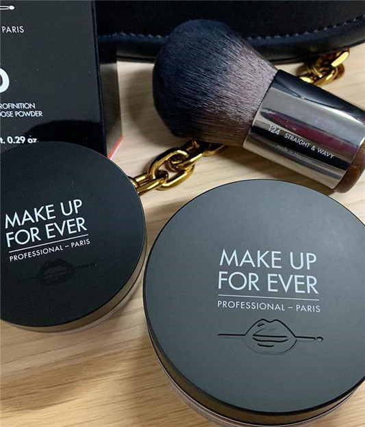 Makeup forever蜜粉与124蜜粉刷组合分享,终于找到命定蜜粉啦 彩妆 组合 命定 粉刷 第3张 Makeup forever蜜粉与124蜜粉刷组合分享,终于找到命定蜜粉啦 彩妆 组合 命定 粉刷 第3张