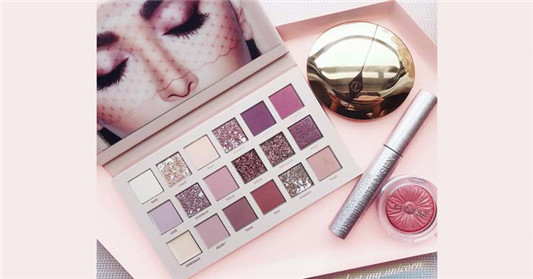 Huda Beauty The New Nude眼影盘，绝对值得买好美好美的palette