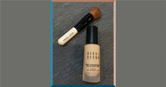 抵得过30度大热天的BOBBI BROWN芭比波朗持久无痕粉底液