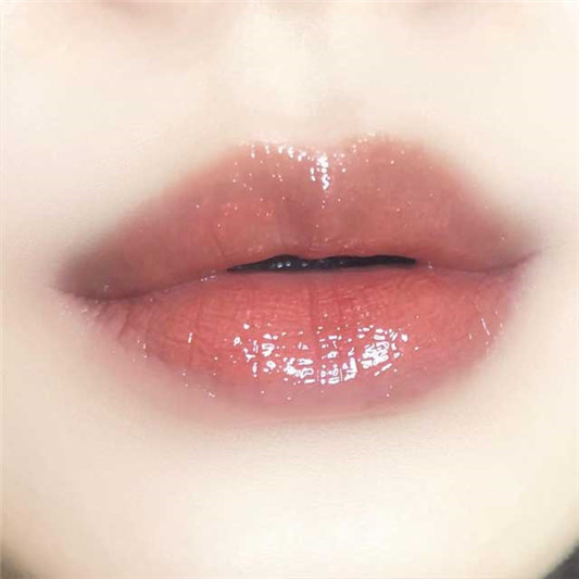 YSL镜面唇釉#7色号试色,蜜桃西柚斩男色! 彩妆 蜜桃 镜面 男色 第4张 YSL镜面唇釉#7色号试色,蜜桃西柚斩男色! 彩妆 蜜桃 镜面 男色 第4张