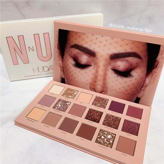 Huda beauty The new nude眼影盘试色分享 彩妆 眼影 分享 第2张 Huda beauty The new nude眼影盘试色分享 彩妆 眼影 分享 第2张