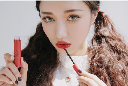 用唇色来迎接秋冬！韩国3CE推出10色丝绒染唇液  彩妆 丝绒 韩国 秋冬 第5张