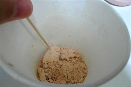 粉饼摔碎了不用丢，破裂粉饼5分钟复原成新的！  百科 粉饼 复原 成新 第5张