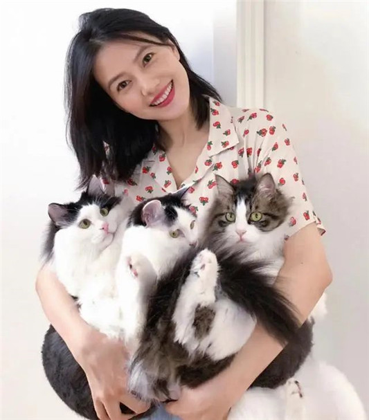 40岁女人穿什么才有气质？这18套减龄风格，显年轻还上档次！  气质 第6张