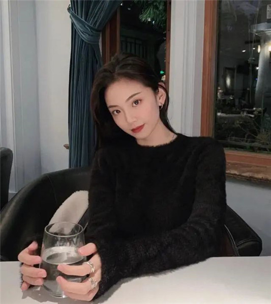 网拍模特并不美，只要拍照好看你也可以！记住这几个拍照技巧就行  模特 第11张