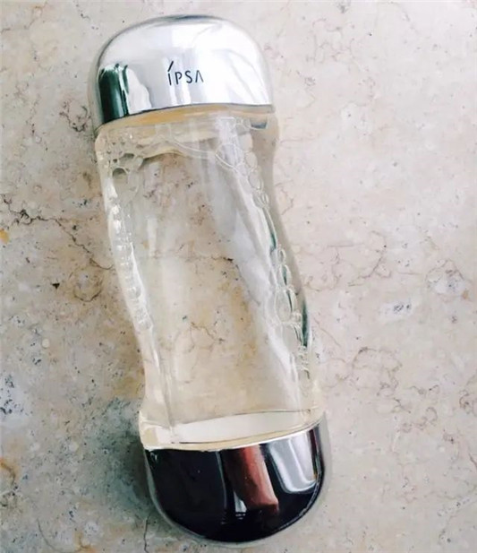 大牌护肤品也能“烂脸”？小棕瓶搓泥，德妃紫苏水乳多人吐槽  护肤品 第4张