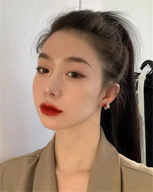适合早春的4支口红：MAC温柔，TF俏皮，阿玛尼闭眼入不会错  颜色 第10张