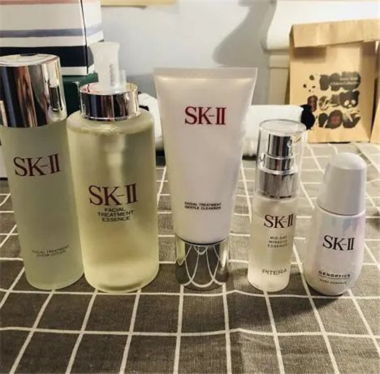 日系好用的护肤品都有谁？资生堂热门，SK2高端，珂润敏感肌最爱  护肤品 第6张