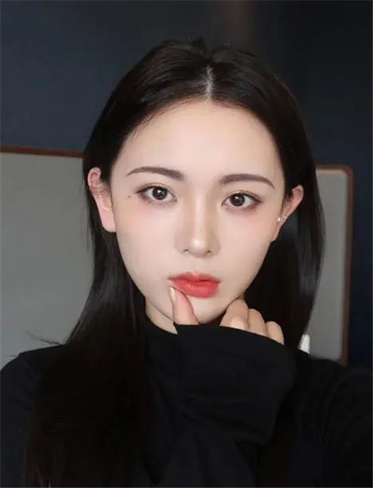 为什么18岁以上要用眼霜，只因为我的“比你贵”吗？这样想就错了  眼部 第8张