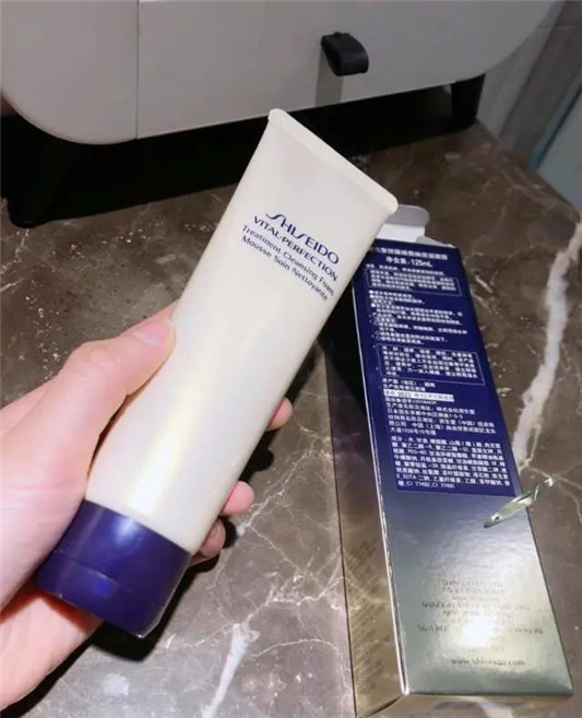 用了十多年洗面奶，最爱的还是这几款，性价比超高绝对无限回购！  洗面奶 第1张