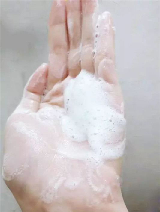 你需要了解的洗脸的重要知识！谈谈目前火爆的两款氨基酸洗面奶  洗面奶 第8张