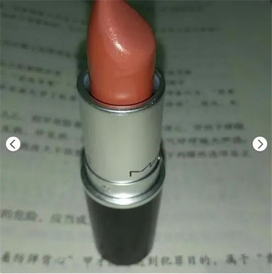 比YSL小金条还火！女生必买的8支显白口红，你不会1支都没有吧！  豆沙 第15张