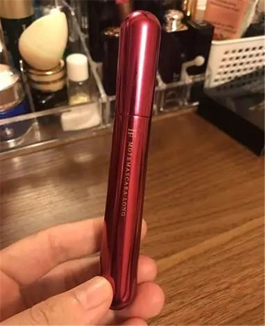 新手也喜欢的四款睫毛膏，美出天际