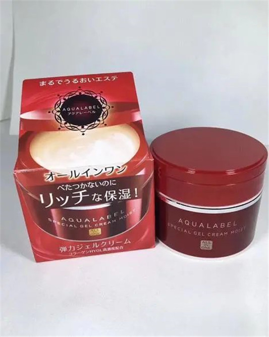 春季天气干燥？你需要一款面霜护脸，赶走粗糙和干纹  面霜 第2张
