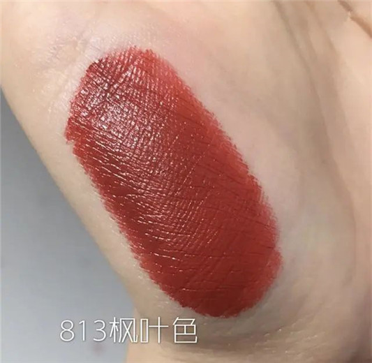 国货滋色的口红试色，这几支热门色总有你喜欢的！  口红 国货 试色 第4张
