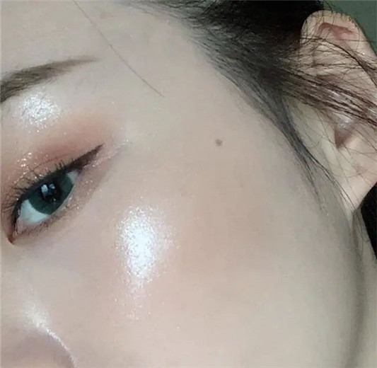 3块必买高光，刷上它你就是整条街最靓的女仔  如有 第9张
