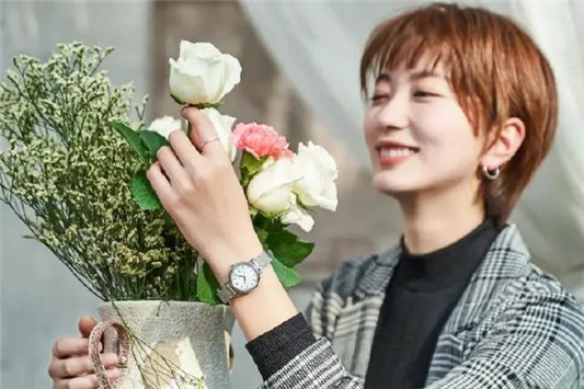 女神手腕缺点啥 卡西欧手表为你点缀，精致女孩就是你  卡西欧 第4张