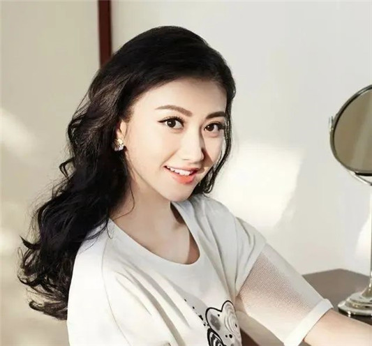 女生养成「牛奶肌」的5个好习惯，长期坚持，皮肤白皙无瑕惹人羡  美白 第2张