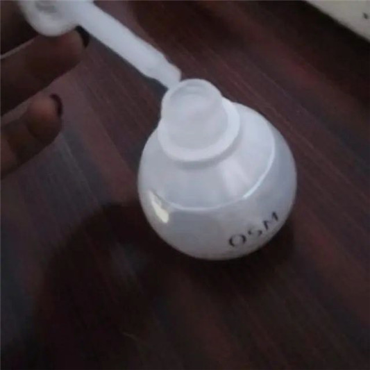 美白是用欧诗漫小白瓶还是Olay小白瓶 二者使用后对比，太大  美白 第2张