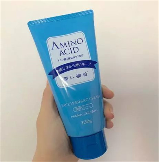 洗面奶「红黑榜」，前3款难用鸡肋，后3款好用温和，你用对了吗  洗面奶 第3张