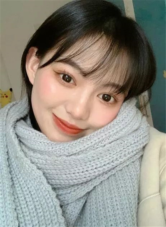 脸上有这4点特征的女人，通常颜值比较高，尤其第3个，很让人羡慕