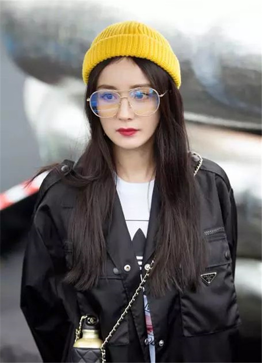 脸上有这4点特征的女人，通常颜值比较高，尤其第3个，很让人羡慕  都是 第3张