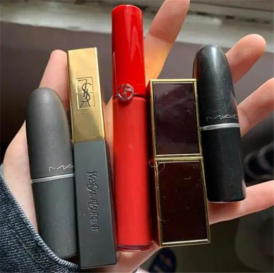 新年哪个口红好看 香奈儿气场，雅诗兰黛高级，MAC少女感十足  口红 第12张