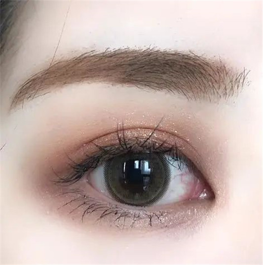 2019最火的4款眼影盘，连美妆博主都爱不释手  眼影 第11张