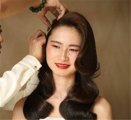 女人常见的几种脸型，如果你是第3种，再美的五官也拯救不了  你是 脸型 第3张